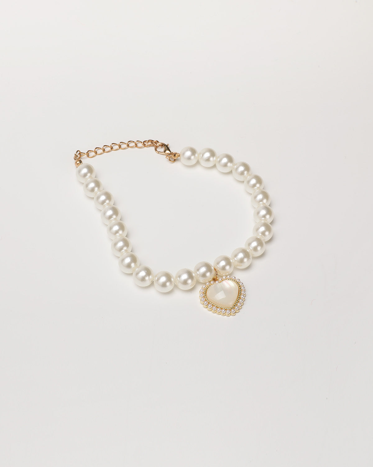 White Heart Pearl Necklace - 12 Inches