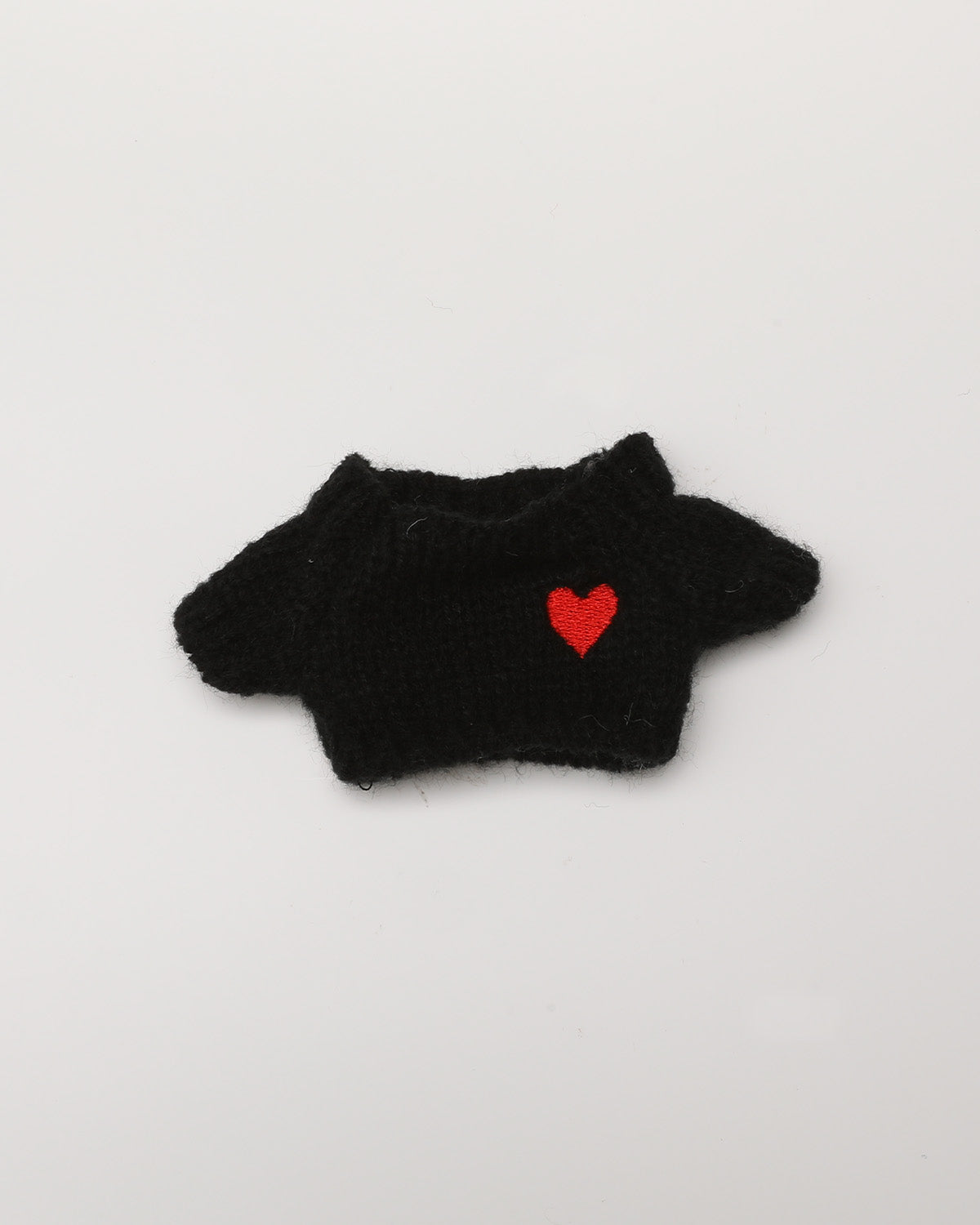 Black Heart Sweater - 6 Inches