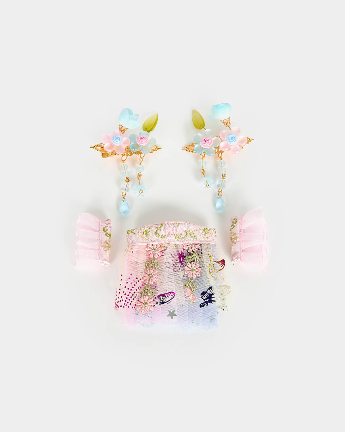 Butterfly Dream Flower Hanfu - 6 Inches