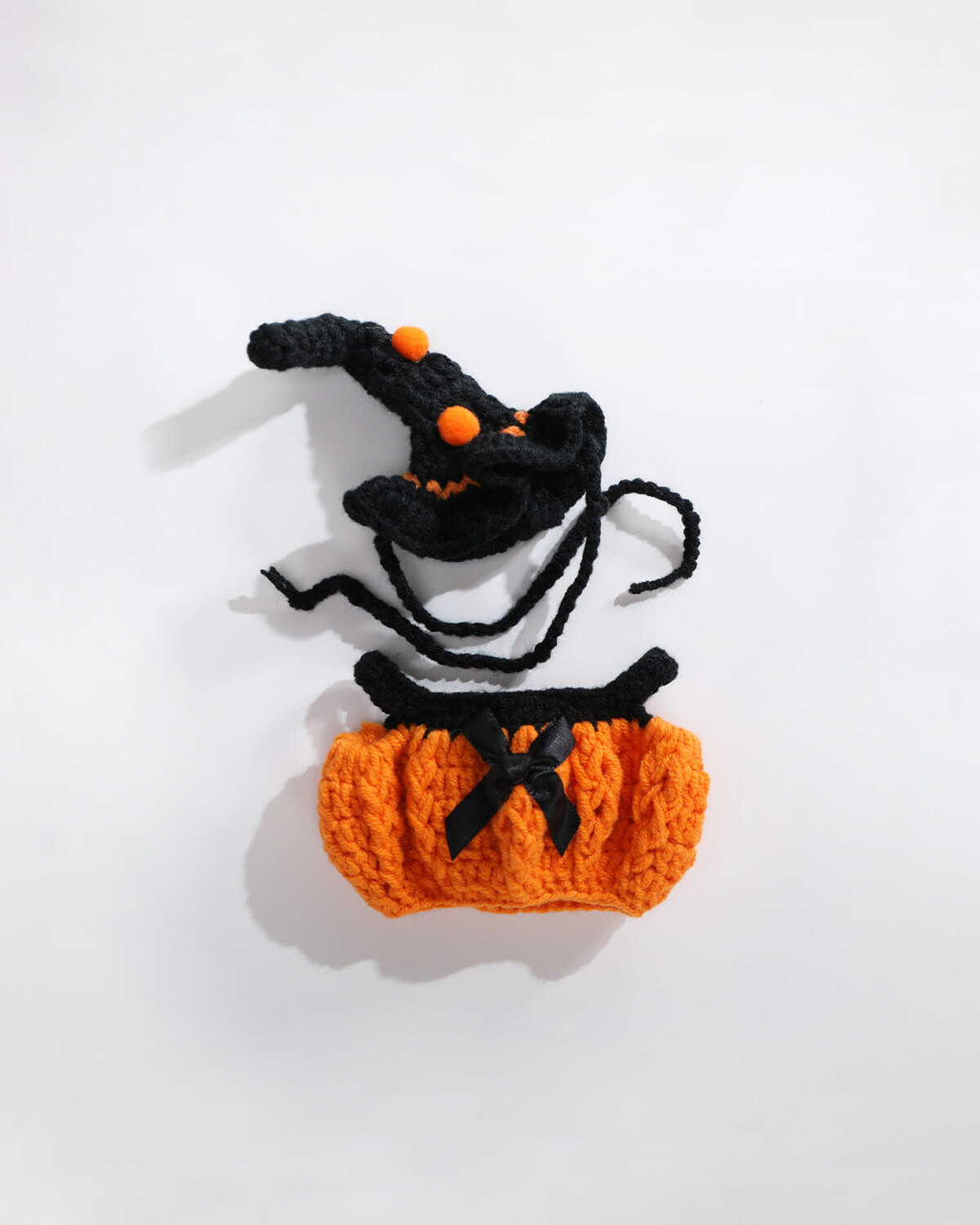 Black Wizard Hat With Pumpkin Lantern Skirt - 6 Inches
